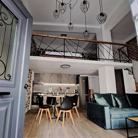 Artemis Apartments Kavala Exterior photo
